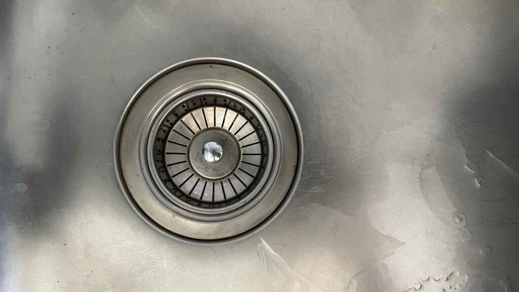 Wastafel Stainless Berisik: Penyebab dan Solusinya