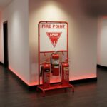 Rak APR di samping Dinding